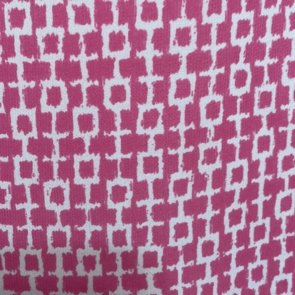 Banana Republic, 3/4 sleeve blouse,‎ size medium, pink and white - Picture 4 of 6